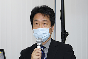 岡嶋　馨 氏（広報委員長/近畿大学奈良病院）